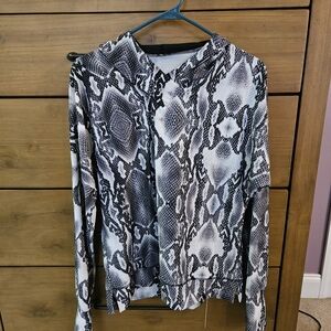 Snakeskin Print Hooded Athletic Top